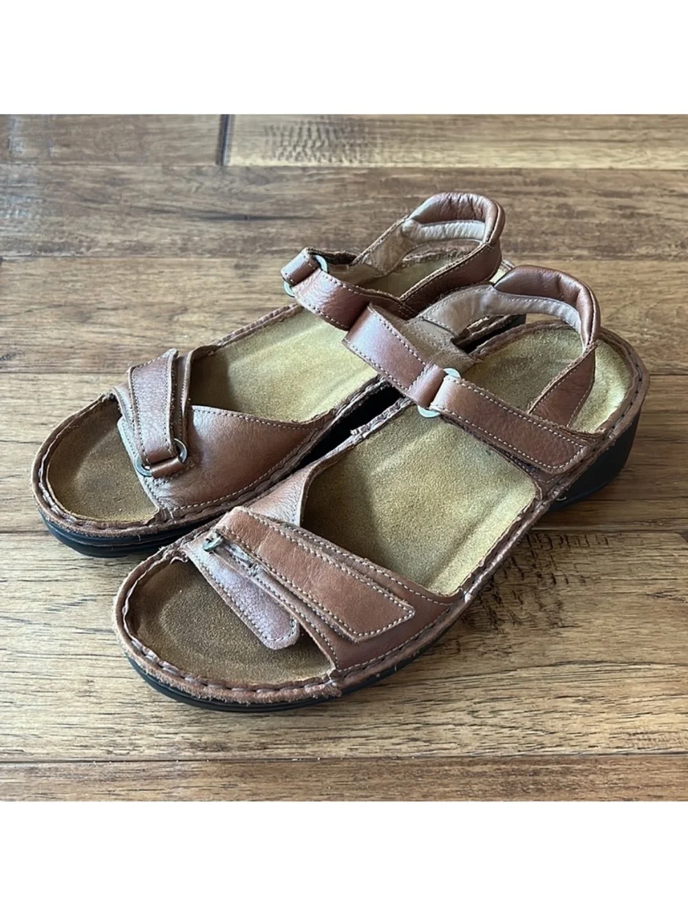 Naot Brown Leather Sandals Comfort Shoes Adjustable Straps Size 37 / US 6